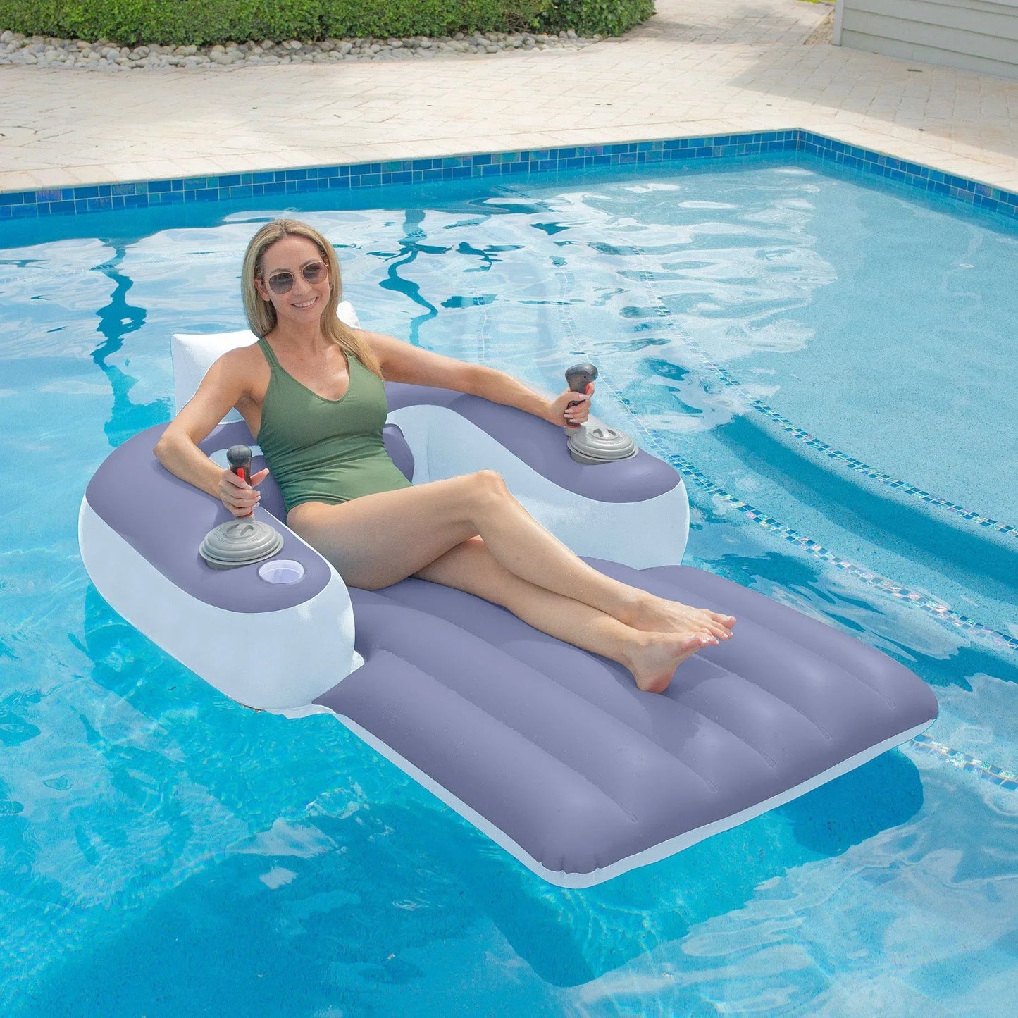 Motorisierte aufblasbare Aufsitz wasser fahrzeug elektrische Float Pool Liege - AnavaShop